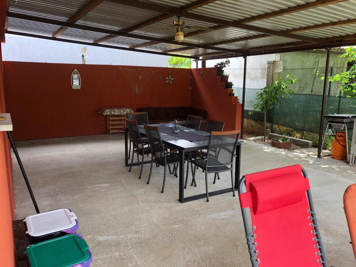 Vacation House "Andy" Пула Екстер'єр фото